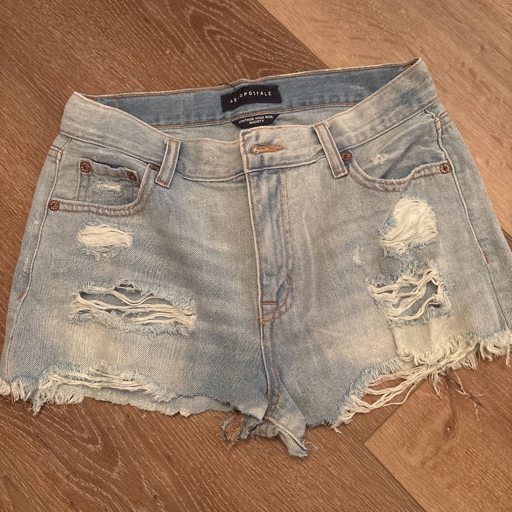 Aeropostal Vintage high-rise Shorty jean shorts size 0